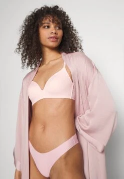 Anna Field 2 Pack - T-Shirt Bh - 402 - Pink_102 - Grey -Anna Field Fashion Verkoop 3b35d96e37874822af7c136f3e088111