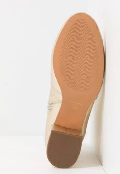 Anna Field Korte Laarzen - Gold 13 Anna Field Korte Laarzen - Gold -Anna Field Fashion Verkoop c469a4e915e944edacb7db551c6d118c