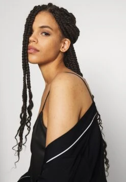 Anna Field Amanda Satin Dressing Gown - Badjas - Black -Anna Field Fashion Verkoop eed1478cfddd45b9a2232895a3abc79a